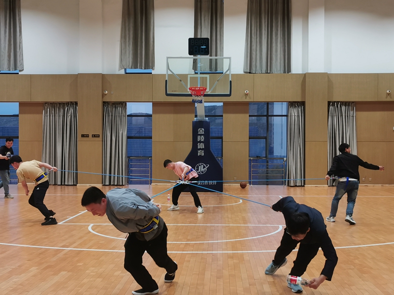 241684932666978208.jpeg 五人多项拔河_副本.jpg