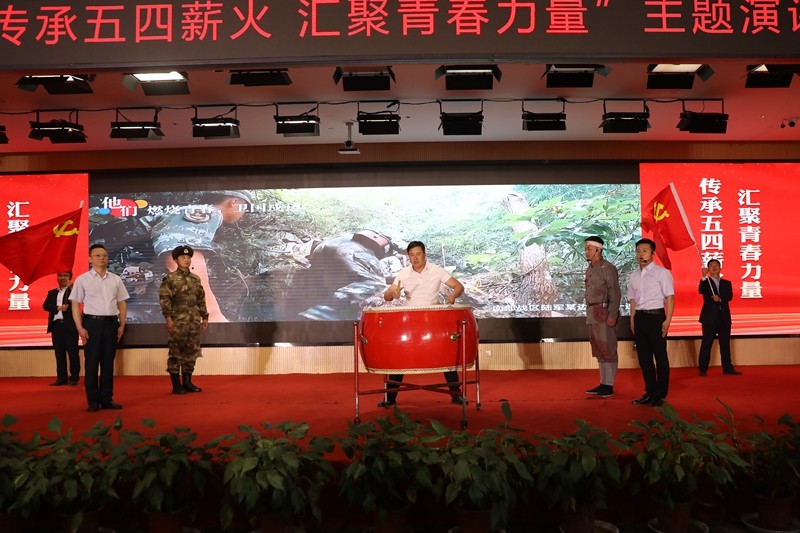 081715136837985077.jpeg 3.参赛节目《钢铁意志》_副本.jpg