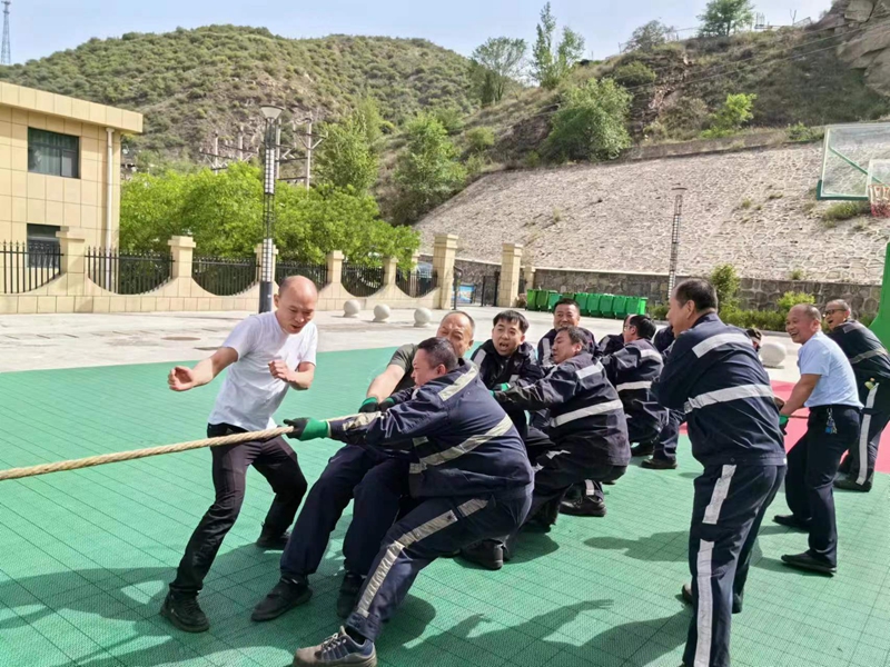拔河2.jpg