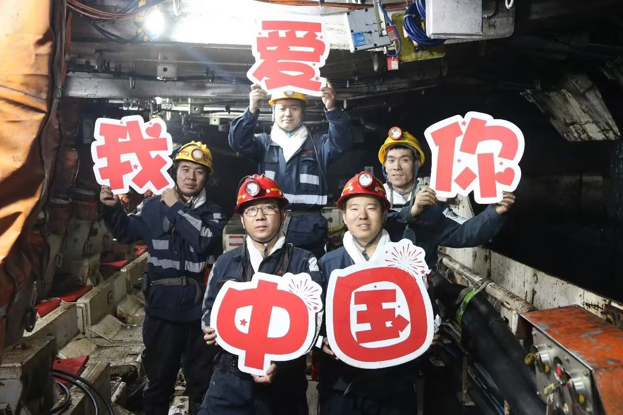 ebe047a2-497a-405c-9413-a733961f0e83.jpg
